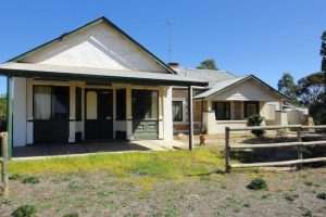 13 Sanderston Road, SANDERSTON, SA 5237 AUS