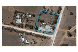 13 Sanderston Road, SANDERSTON, SA 5237 AUS