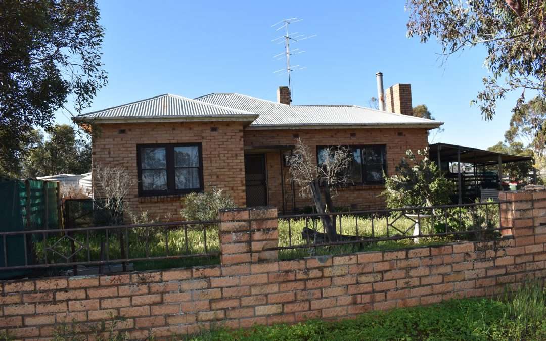 12 Hoad Road, SANDERSTON, SA 5237 AUS