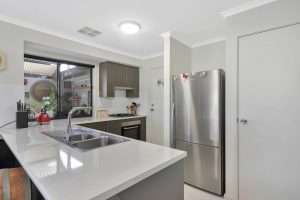 33a Fourth Street, NURIOOTPA, SA 5355 AUS