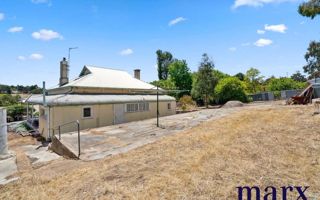 2 Gawler Park Road, ANGASTON, SA 5353 AUS