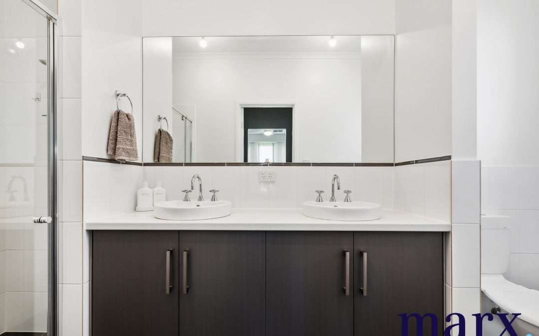 6 Moore Avenue, NURIOOTPA, SA 5355 AUS