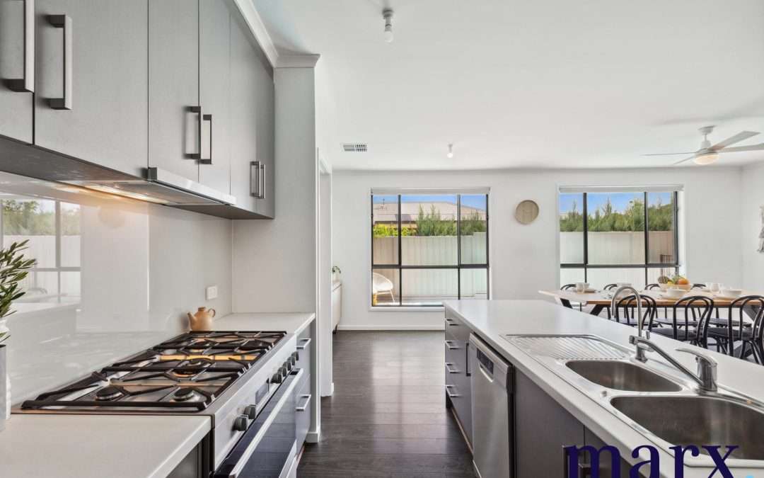 6 Moore Avenue, NURIOOTPA, SA 5355 AUS