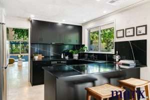 1 Koblenz Court, TANUNDA, SA 5352 AUS