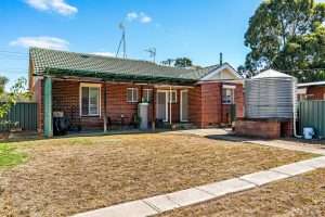 4 Keuper Street, NURIOOTPA, SA 5355 AUS