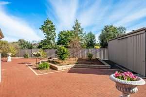 24 Settlers Grove, TANUNDA, SA 5352 AUS