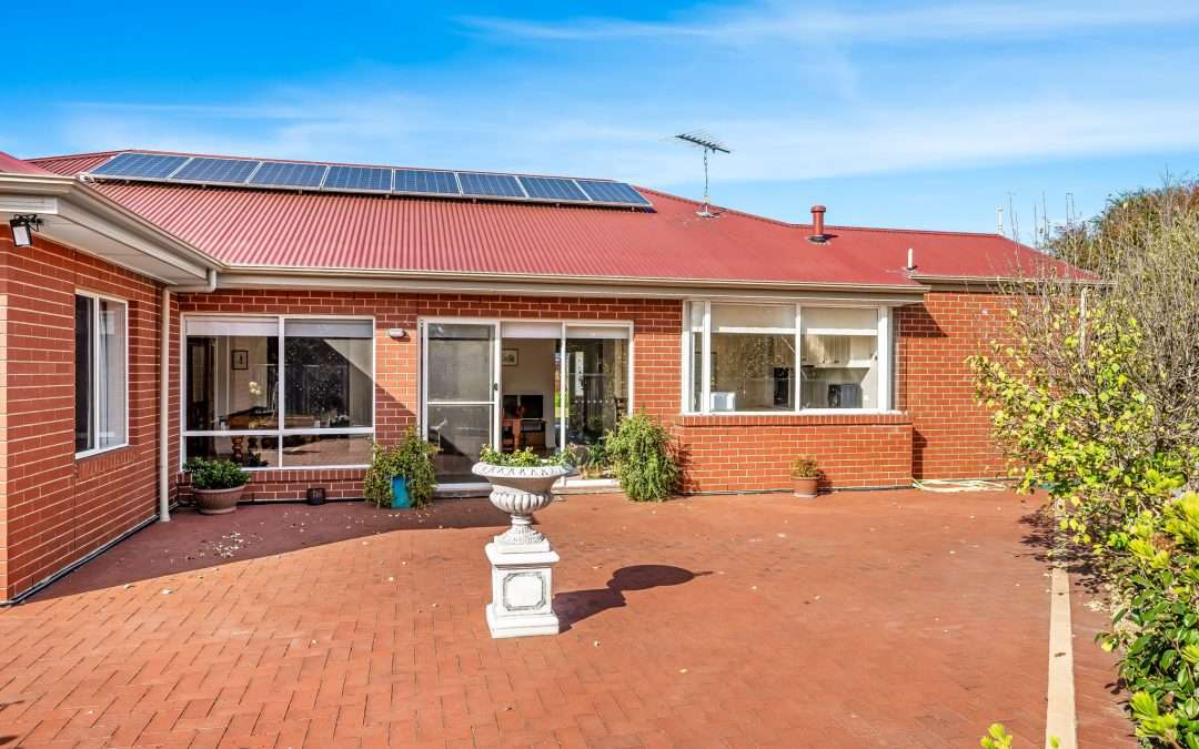 24 Settlers Grove, TANUNDA, SA 5352 AUS