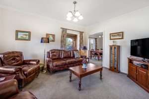 24 Settlers Grove, TANUNDA, SA 5352 AUS