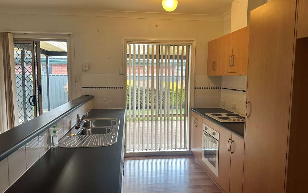 3 Francis Street East, NURIOOTPA, SA 5355 AUS