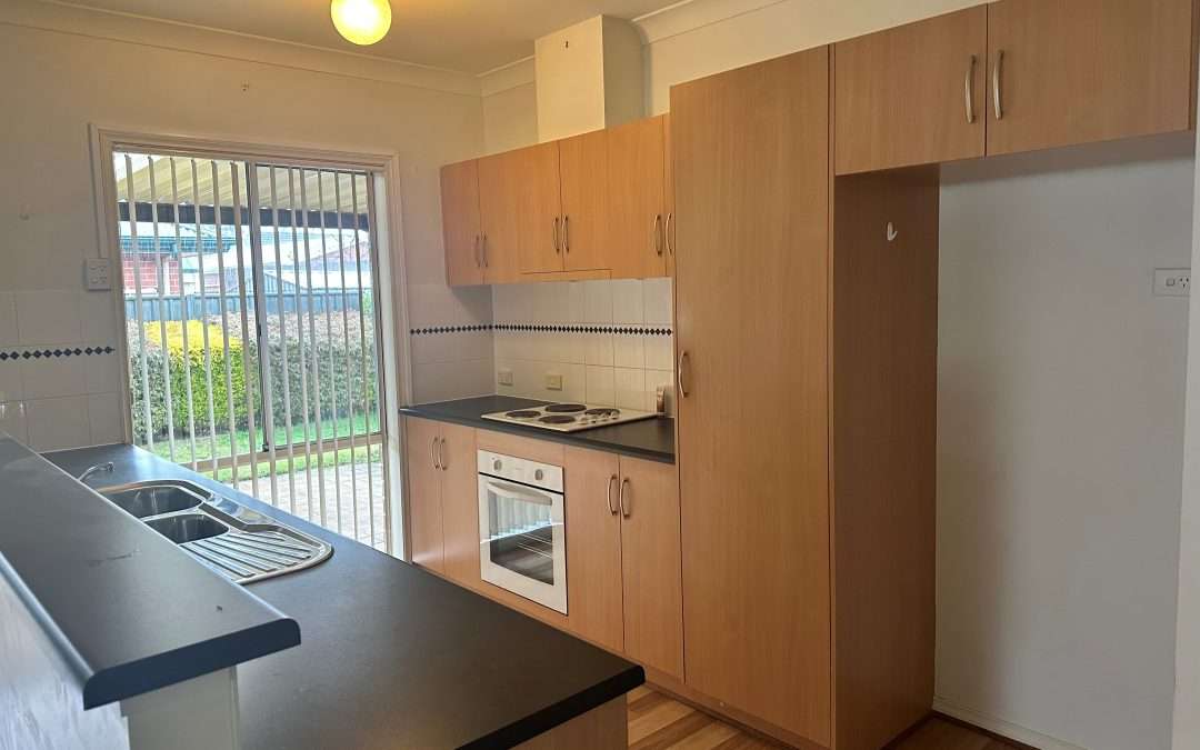 3 Francis Street East, NURIOOTPA, SA 5355 AUS
