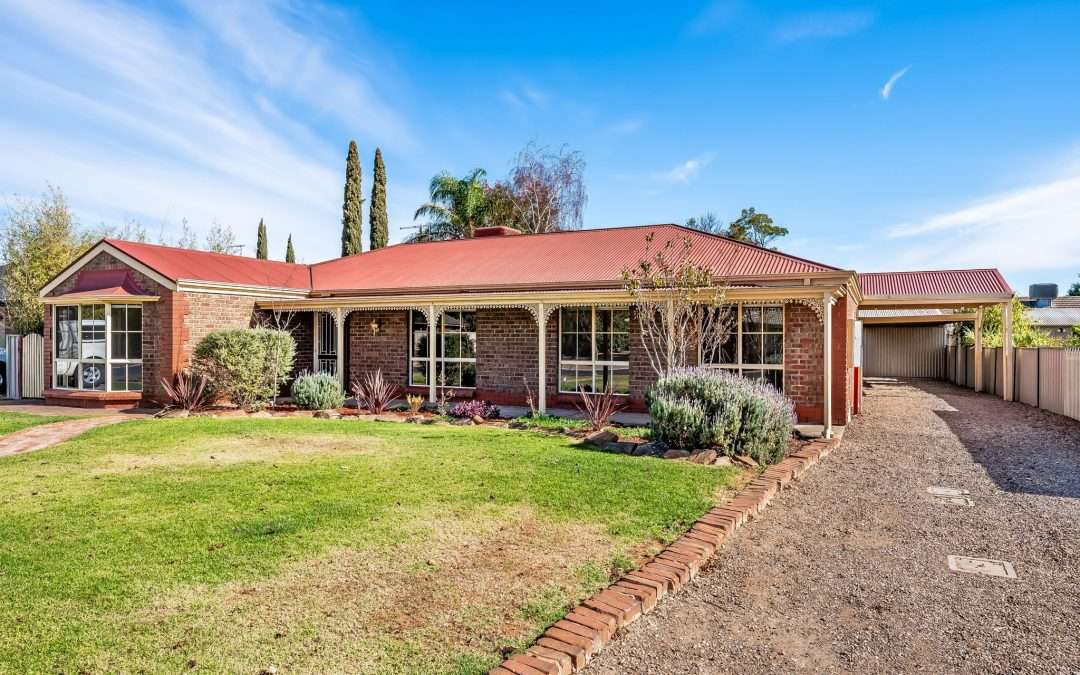 24 Auricht Avenue, TANUNDA, SA 5352 AUS