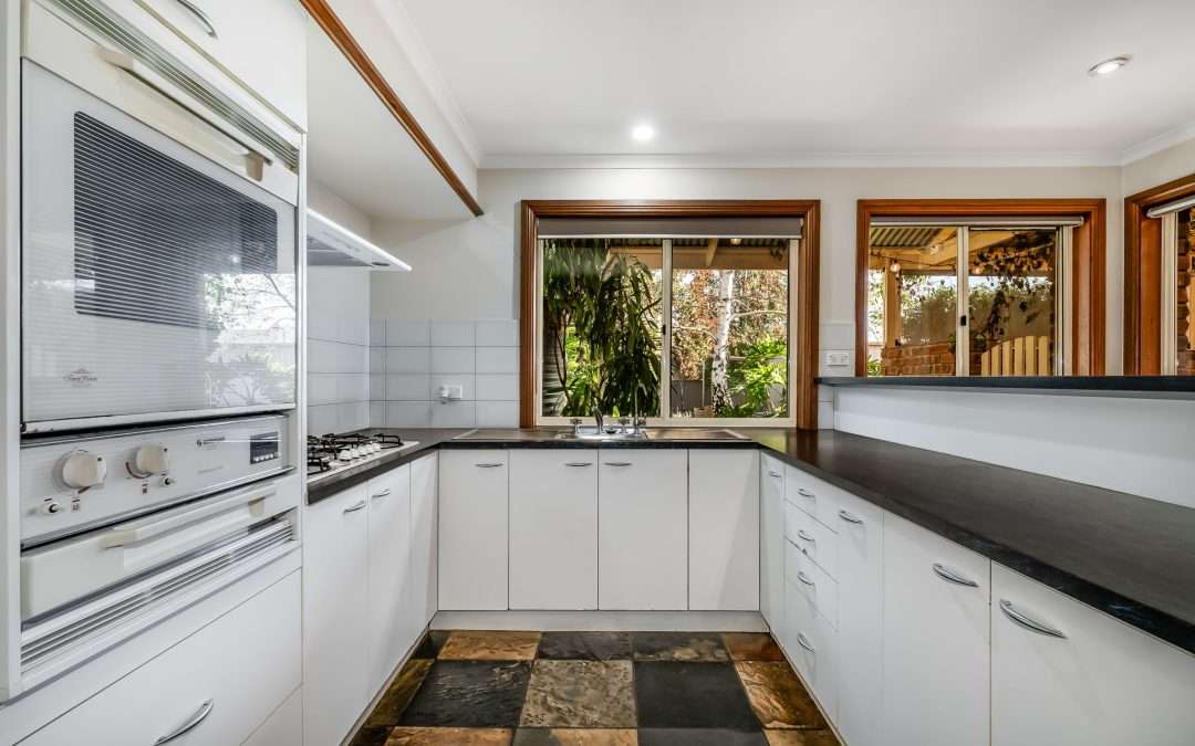 24 Auricht Avenue, TANUNDA, SA 5352 AUS