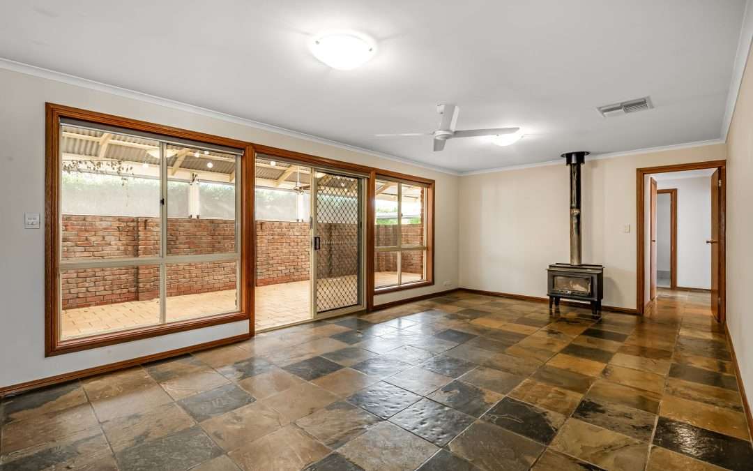 24 Auricht Avenue, TANUNDA, SA 5352 AUS