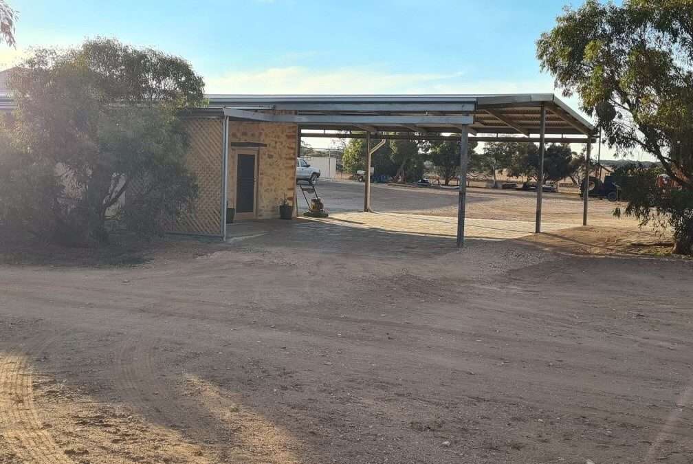 DUTTON EAST, SA 5356 AUS
