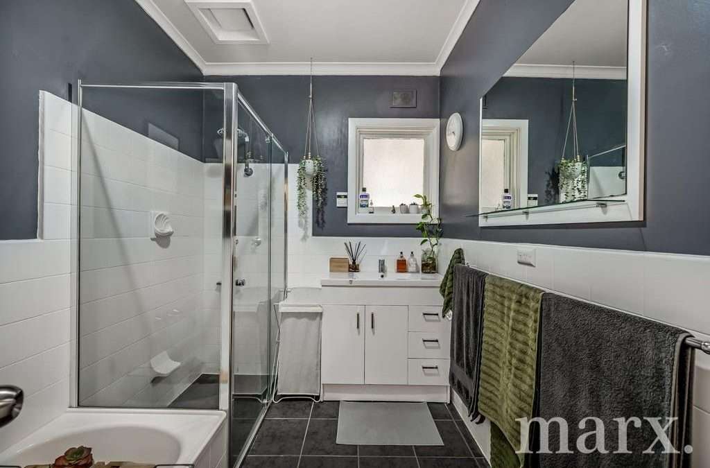 5 Keuper Street, NURIOOTPA, SA 5355 AUS