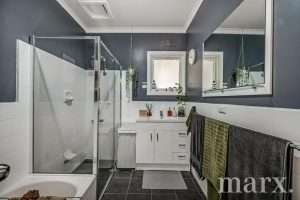 5 Keuper Street, NURIOOTPA, SA 5355 AUS