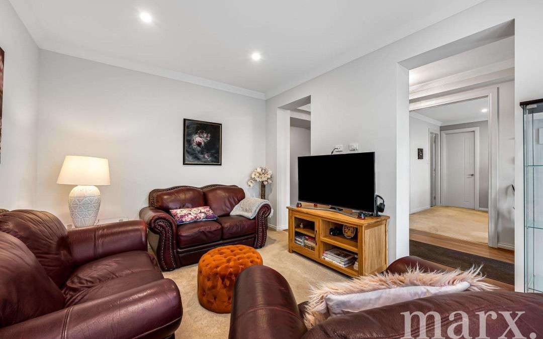 51 Victoria Terrace, WILLIAMSTOWN, SA 5351 AUS