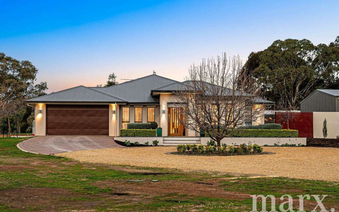 51 Victoria Terrace, WILLIAMSTOWN, SA 5351 AUS