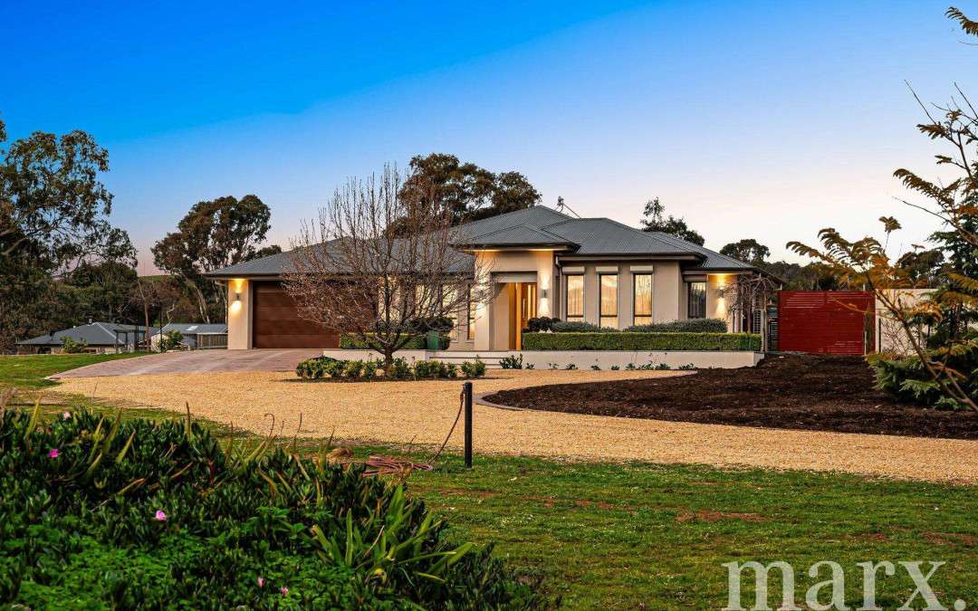 51 Victoria Terrace, WILLIAMSTOWN, SA 5351 AUS