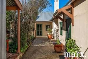 33-35 John Street, TANUNDA, SA 5352 AUS