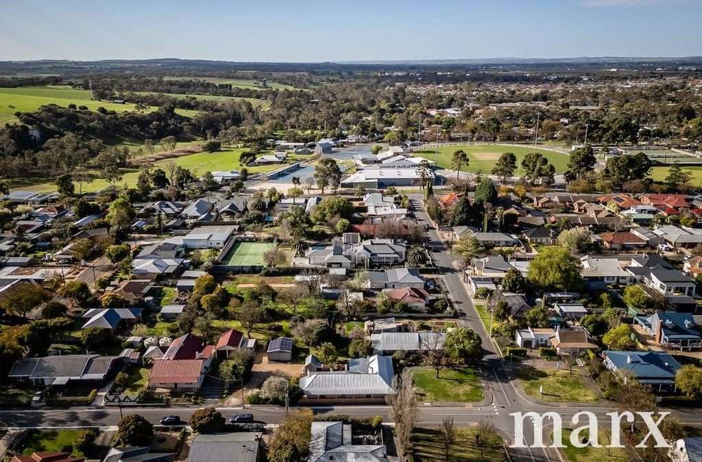 33-35 John Street, TANUNDA, SA 5352 AUS