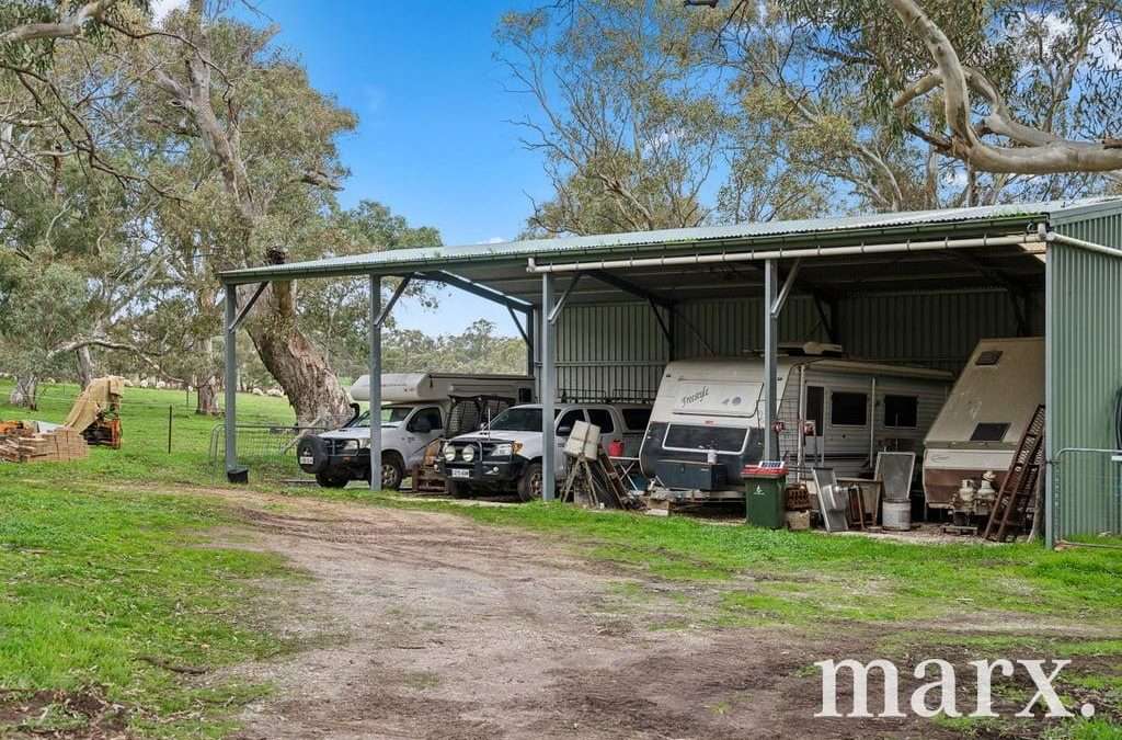 74 Heggies Boundary Road, FLAXMAN VALLEY, SA 5235 AUS