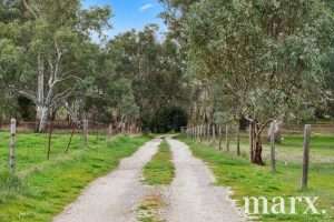 74 Heggies Boundary Road, FLAXMAN VALLEY, SA 5235 AUS