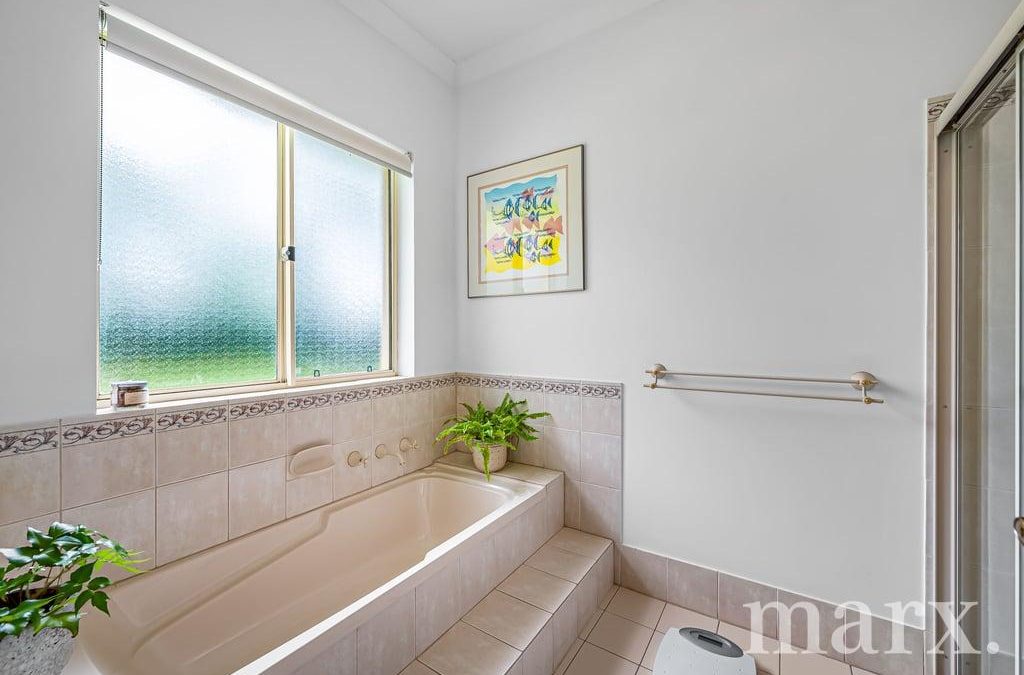 4 Roberts Court, NURIOOTPA, SA 5355 AUS