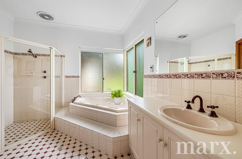 4 Roberts Court, NURIOOTPA, SA 5355 AUS