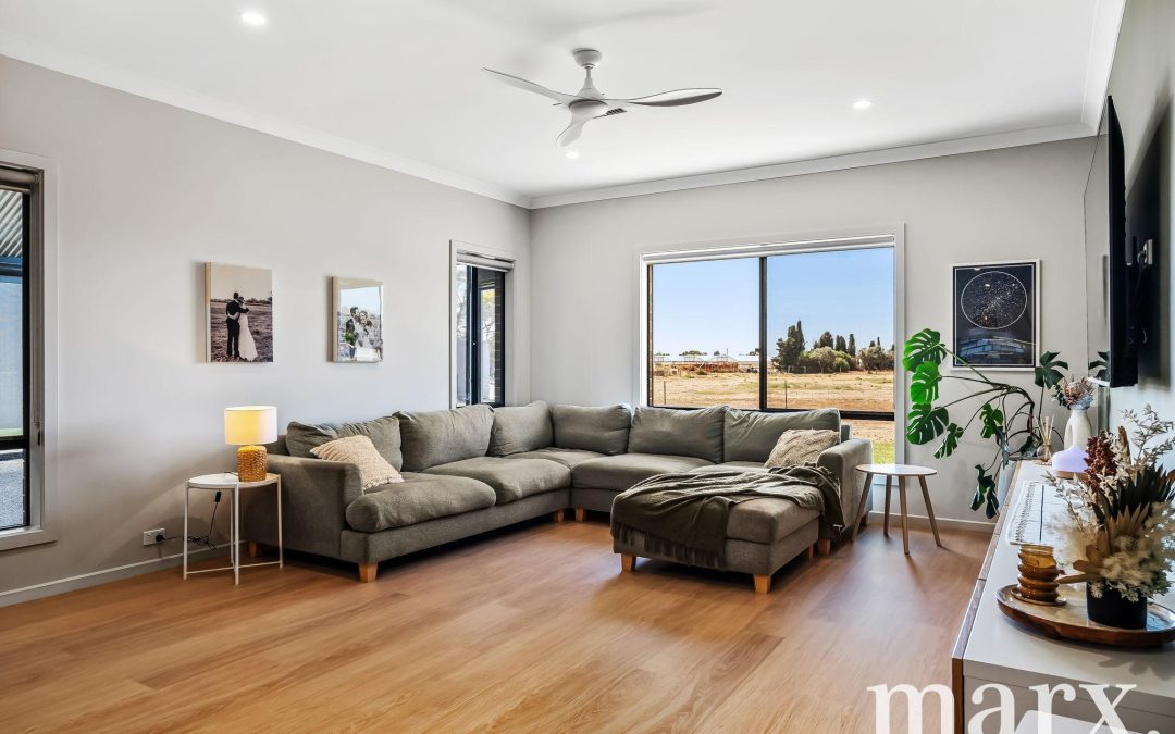 17 Dawkins Road, TWO WELLS, SA 5501 AUS