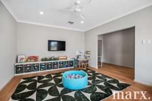 17 Dawkins Road, TWO WELLS, SA 5501 AUS