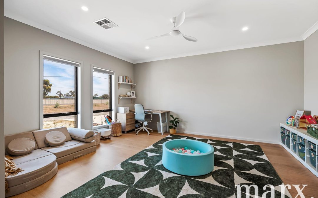 17 Dawkins Road, TWO WELLS, SA 5501 AUS