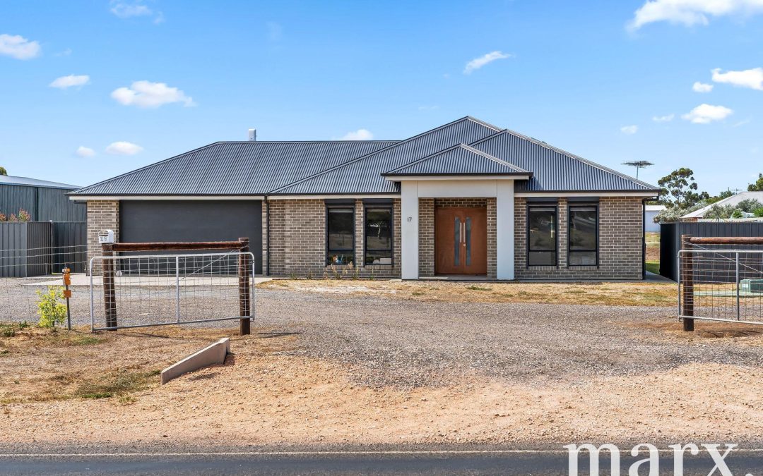 17 Dawkins Road, TWO WELLS, SA 5501 AUS