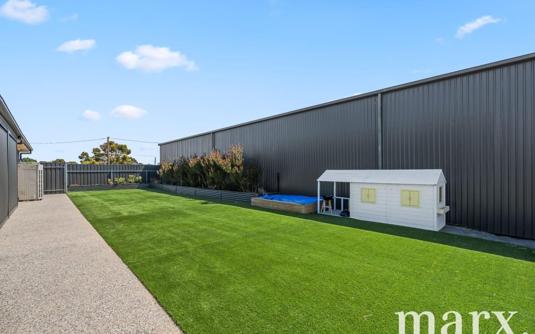 17 Dawkins Road, TWO WELLS, SA 5501 AUS