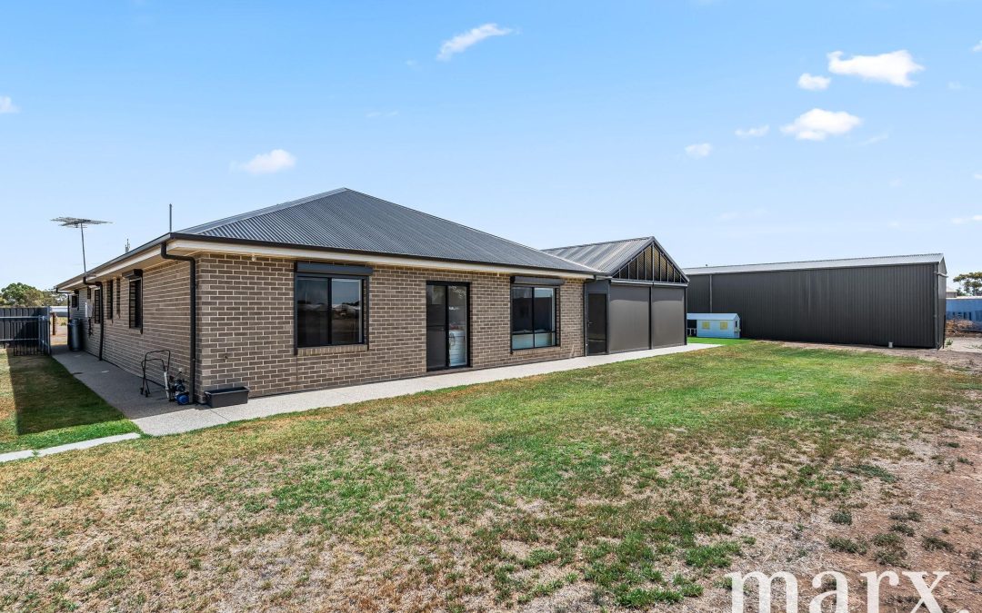 17 Dawkins Road, TWO WELLS, SA 5501 AUS