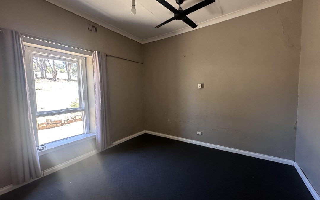 13 Old Sturt Highway, DAVEYSTON, SA 5355 AUS