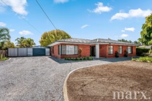 65 Angas Street, TANUNDA, SA 5352 AUS