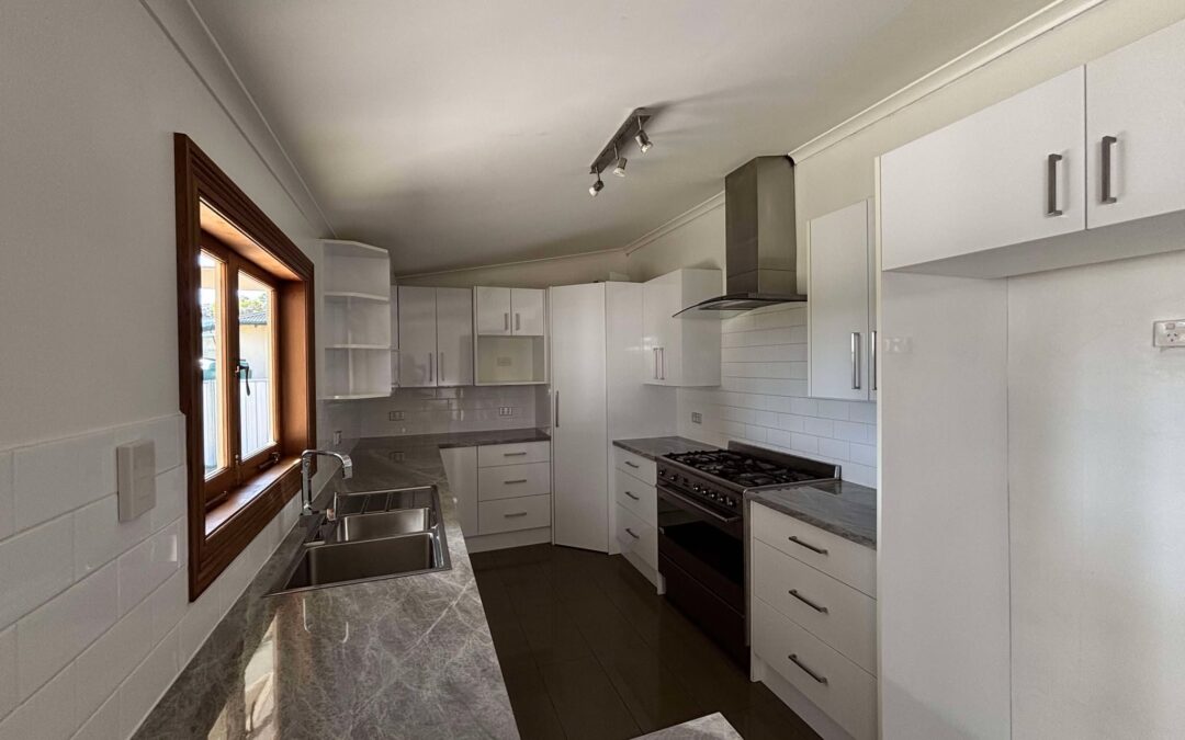 11 Second Street, NURIOOTPA, SA 5355 AUS