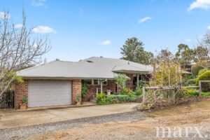 17 Hill Street West, ANGASTON, SA 5353 AUS