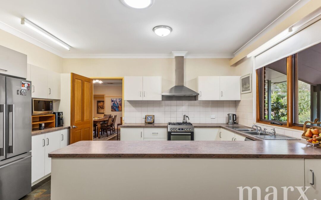 17 Hill Street West, ANGASTON, SA 5353 AUS