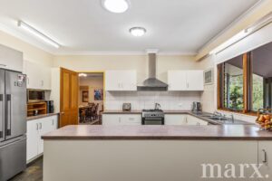 17 Hill Street West, ANGASTON, SA 5353 AUS
