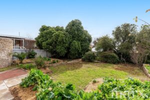 6 Evans Street, ANGASTON, SA 5353 AUS