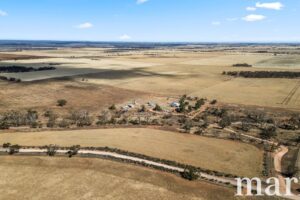 94 Robertson Road, TOWITTA, SA 5353 AUS