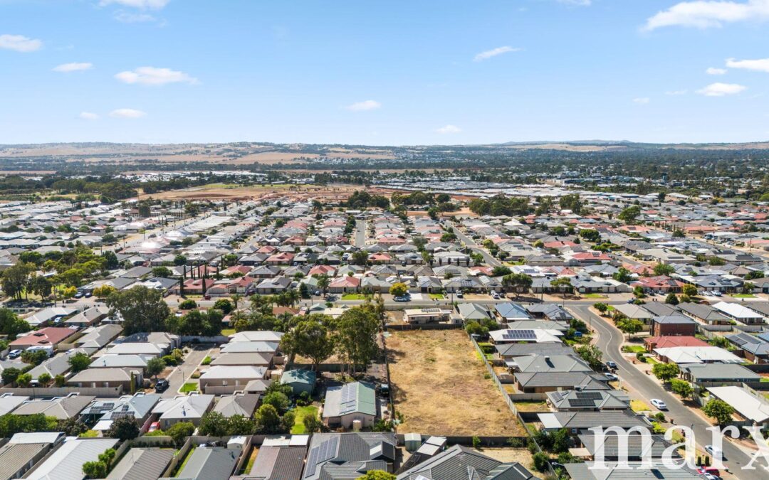 20 Lakeland Road, MUNNO PARA WEST, SA 5115 AUS