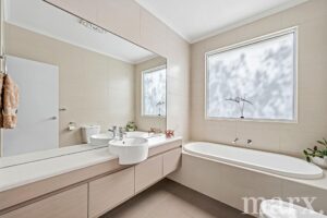 7 George Angas Drive, GREENOCK, SA 5360 AUS