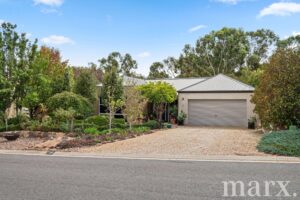 7 George Angas Drive, GREENOCK, SA 5360 AUS