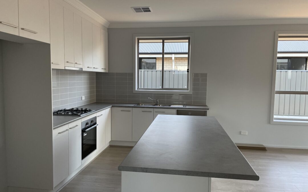 36 Krieg Street, NURIOOTPA, SA 5355 AUS