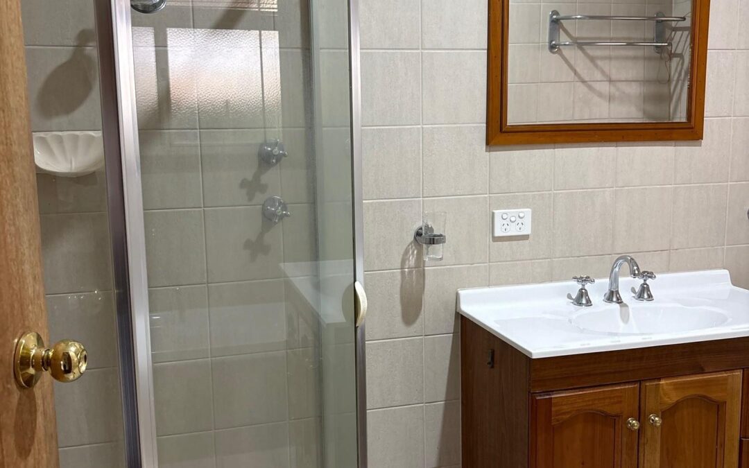 27 Pinot Crescent, NURIOOTPA, SA 5355 AUS