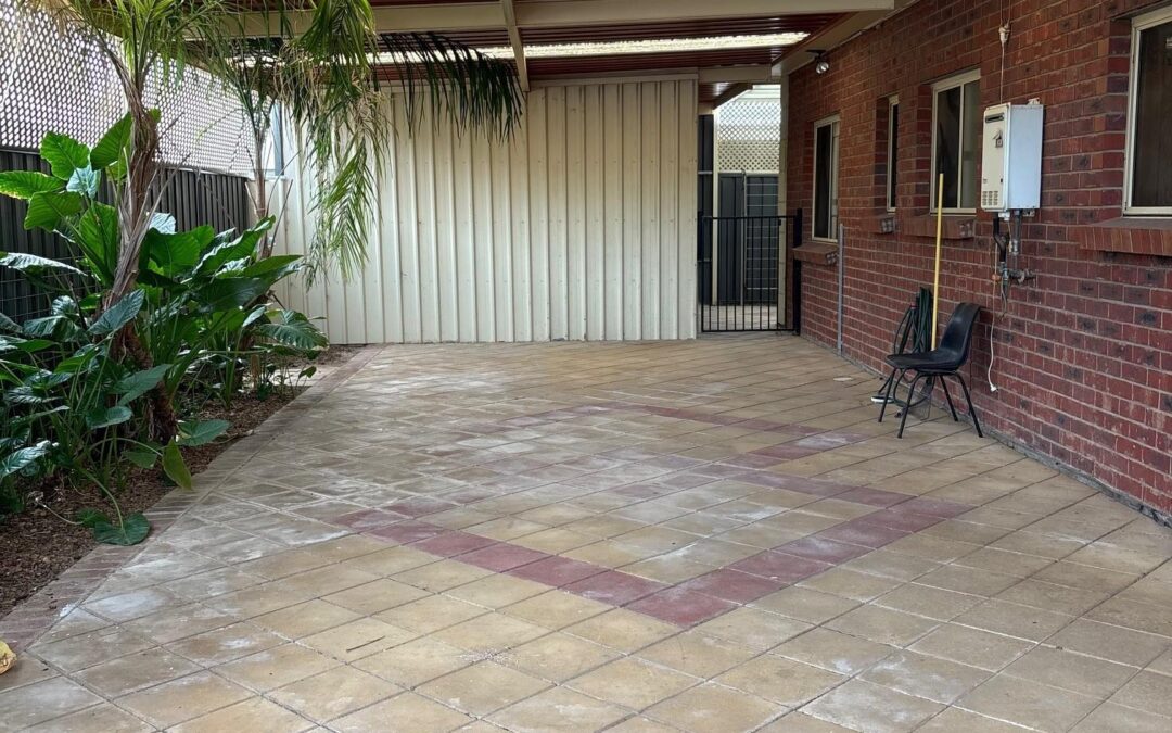 27 Pinot Crescent, NURIOOTPA, SA 5355 AUS