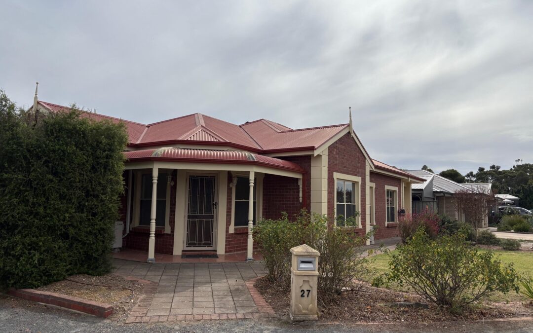 27 Pinot Crescent, NURIOOTPA, SA 5355 AUS
